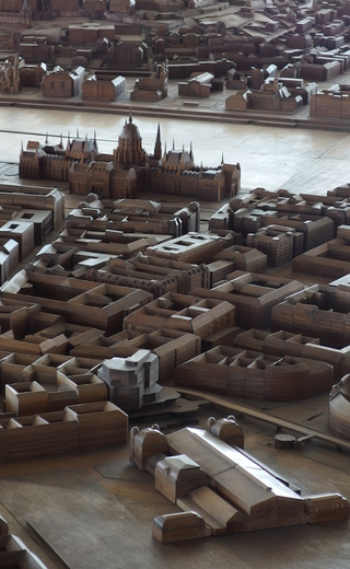 Illustration for article titled Enormous Scale Models of Cities are Mind-Blowing and Gorgeous
